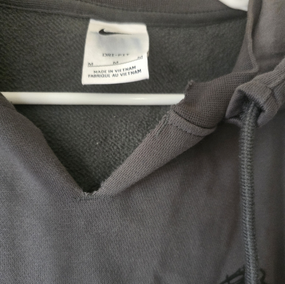 Nike Dri-FIT Standard Issue Premium Men's Pullover Basketball Hoodie Sz MED - Picture 3 of 5
